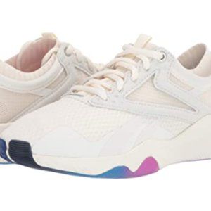 white reebok hiit sneakers size 8.5 - Barely worn/Mint Condition
